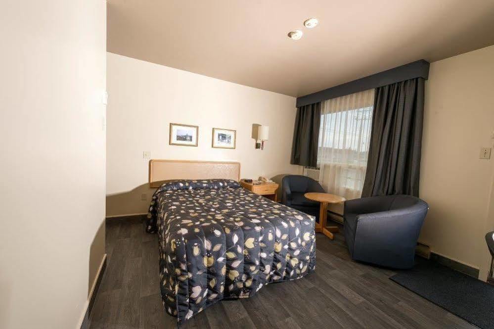 Motel Le Boreal Baie-Comeau Εξωτερικό φωτογραφία